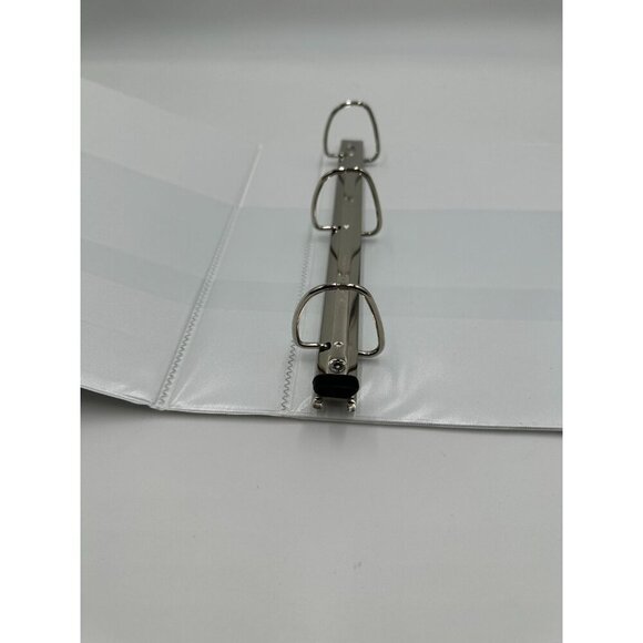 (2) Heavy Duty Staples and Avery 3 Ring Binders 1 1/2 " and 2" Blue and White - Picture 11 of 15